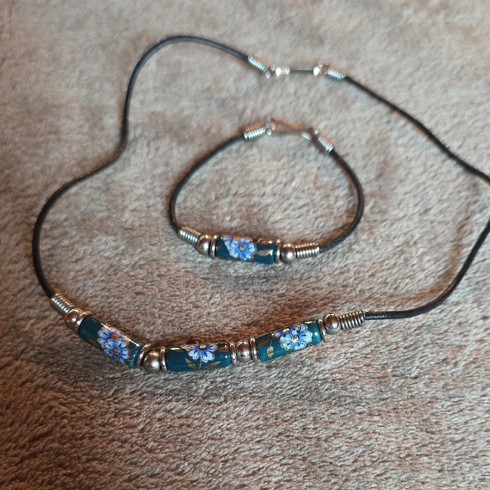 Elegant Blue Floral Jewelry Set